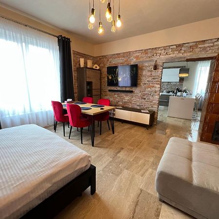 Casa Armoniei Hotel Nagybánya Kültér fotó