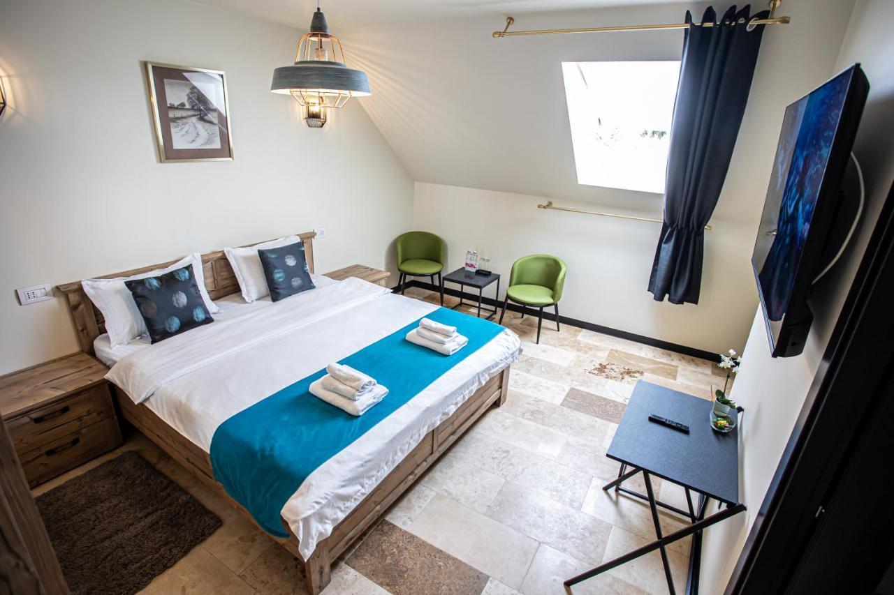 Casa Armoniei Hotel Nagybánya Kültér fotó