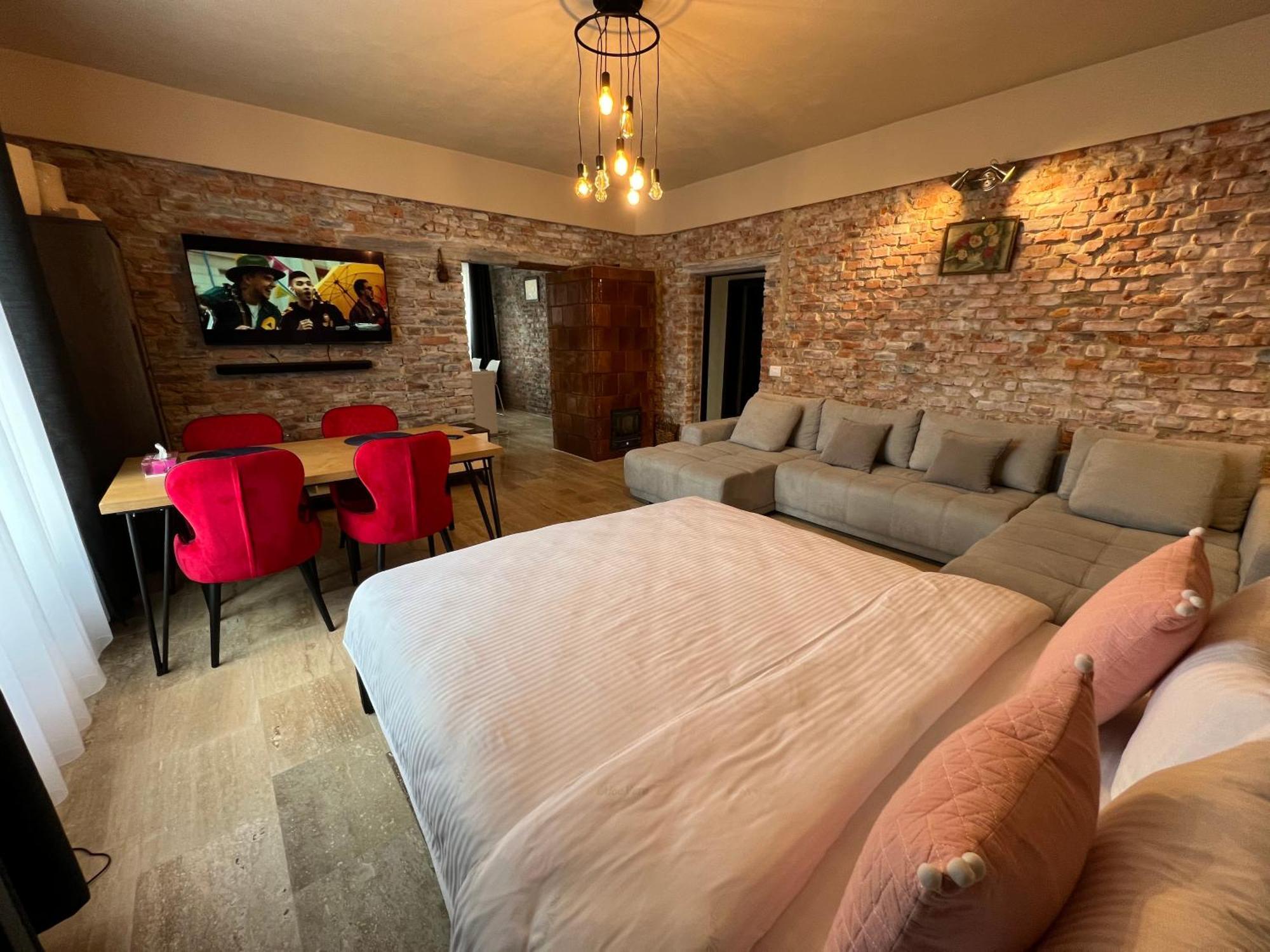 Casa Armoniei Hotel Nagybánya Kültér fotó