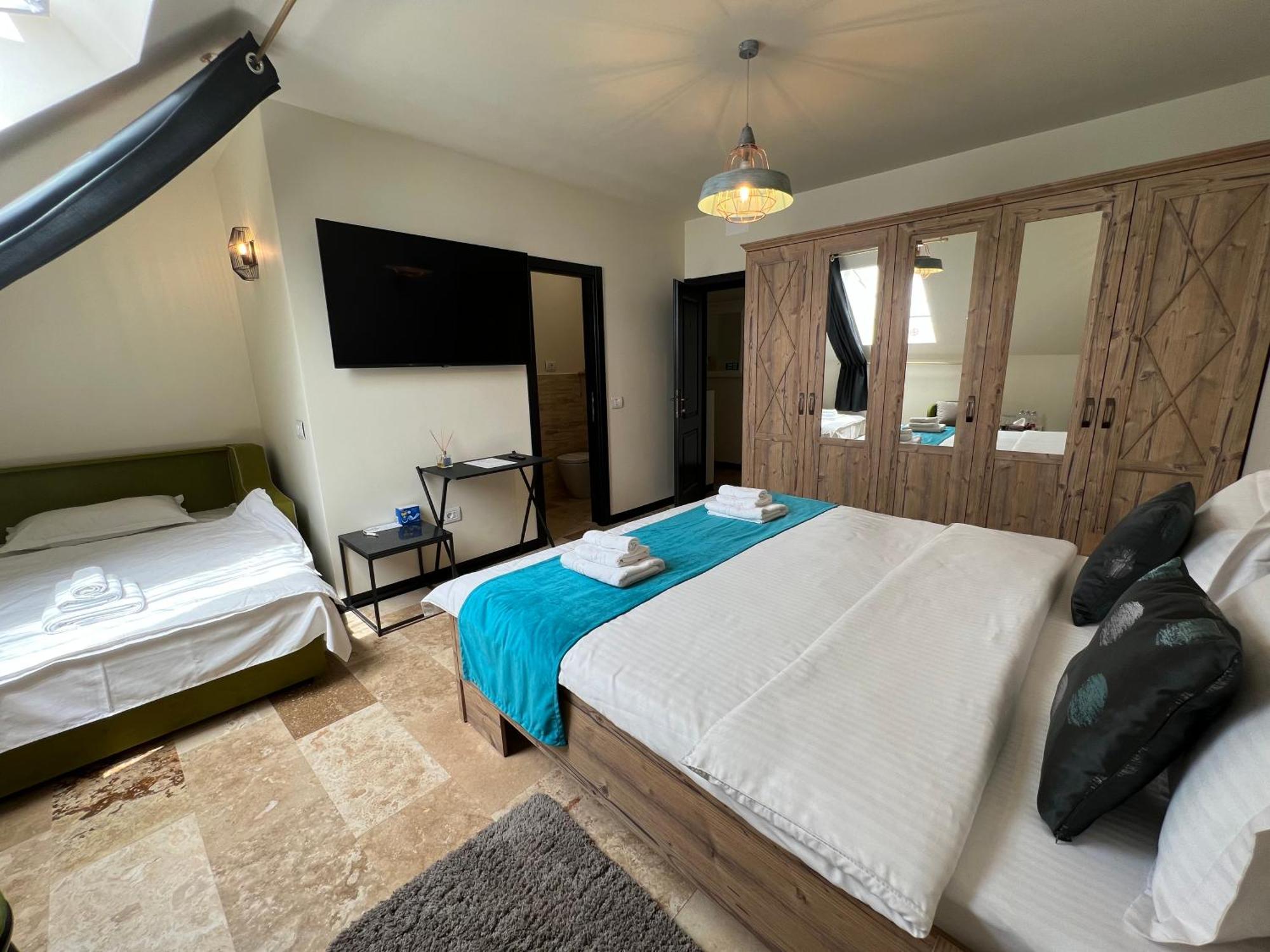 Casa Armoniei Hotel Nagybánya Kültér fotó