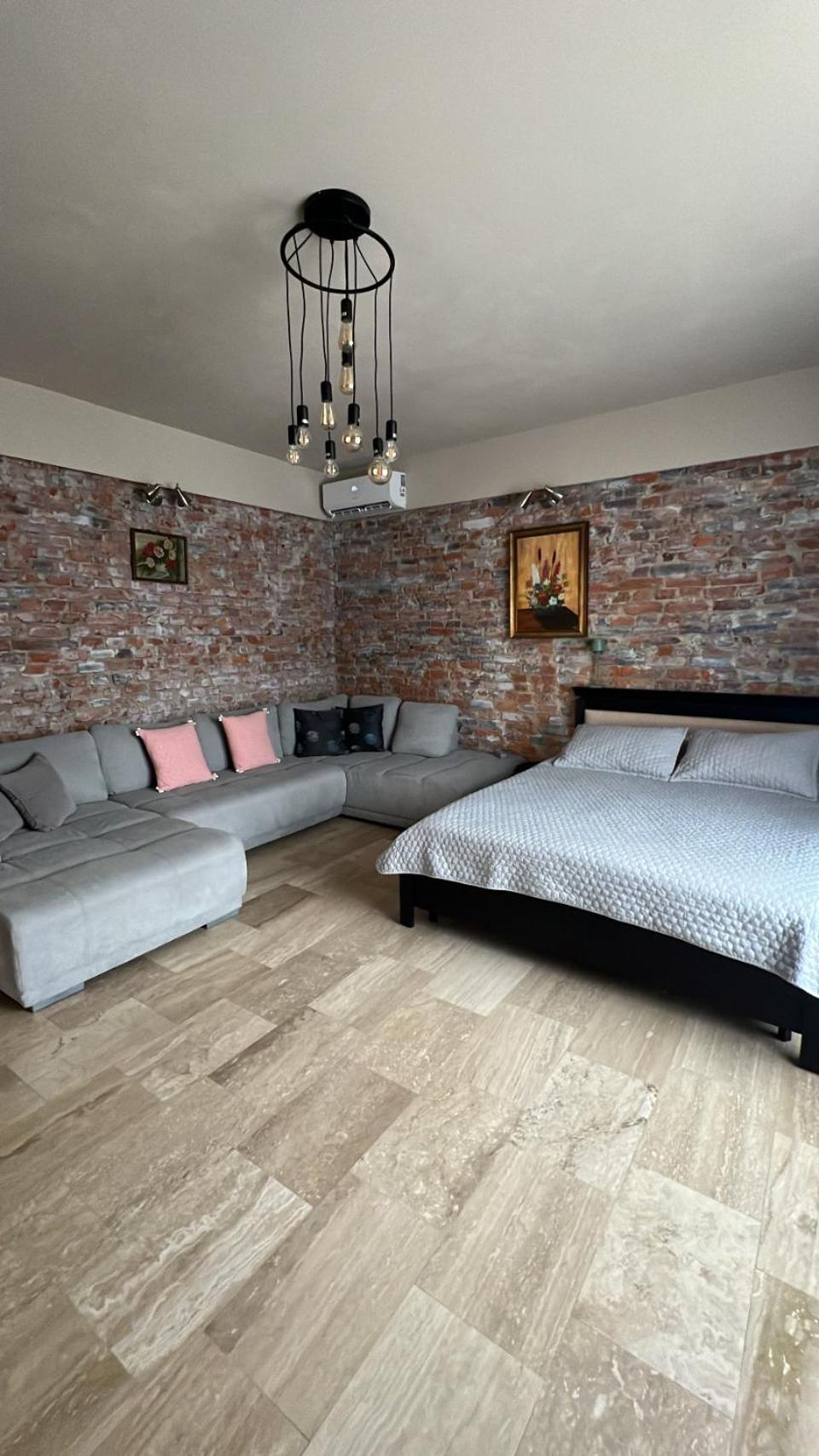 Casa Armoniei Hotel Nagybánya Kültér fotó